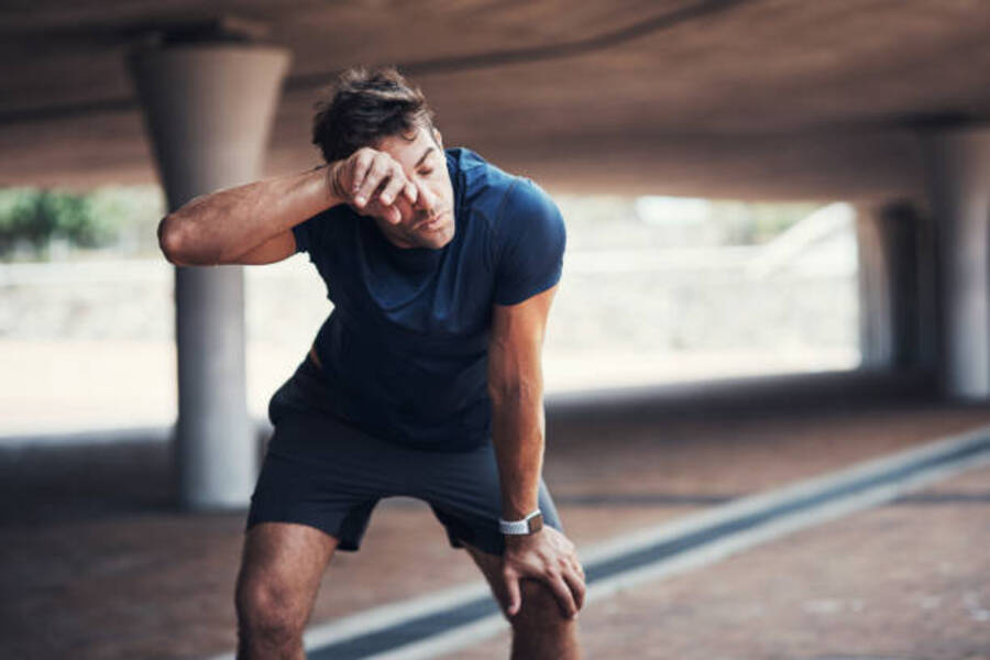 Et si ton allergie, c’était le sport tout simplement ?