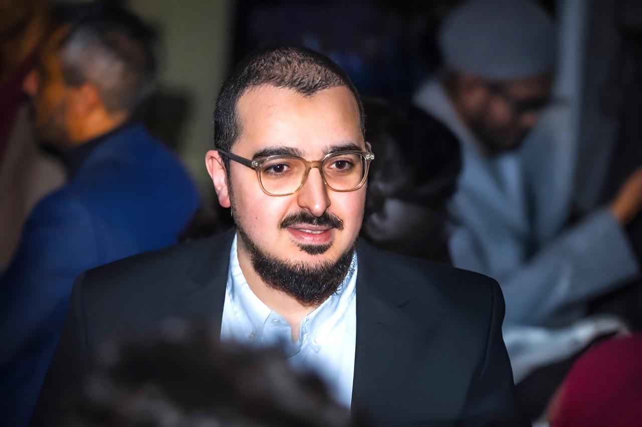 Younes EL ADLY, Marocain du monde à succès, avec plusieurs cordes à son arc.