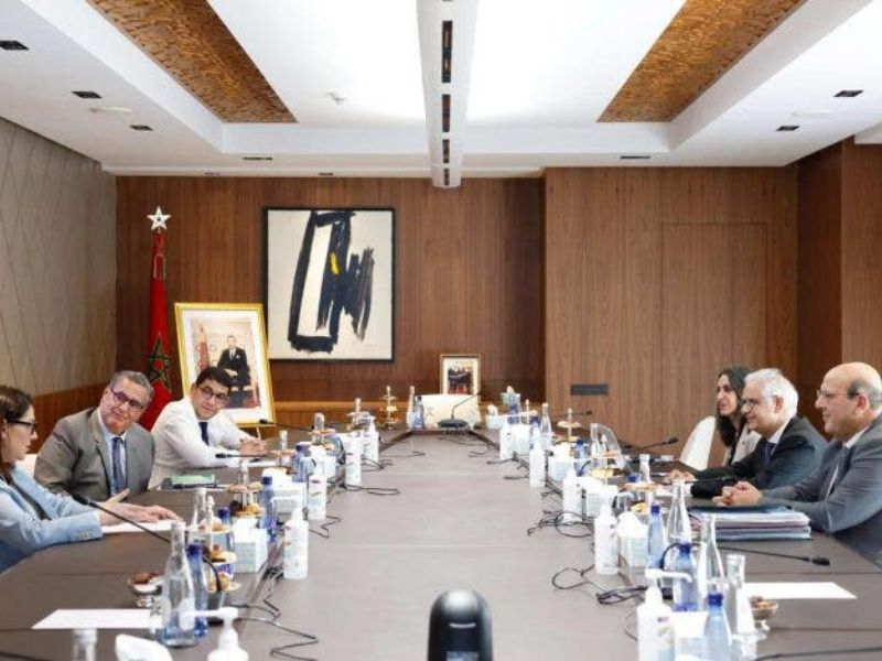 ​Une majorité gouvernementale qui surprend : quand le social et l’économie avancent en tandem