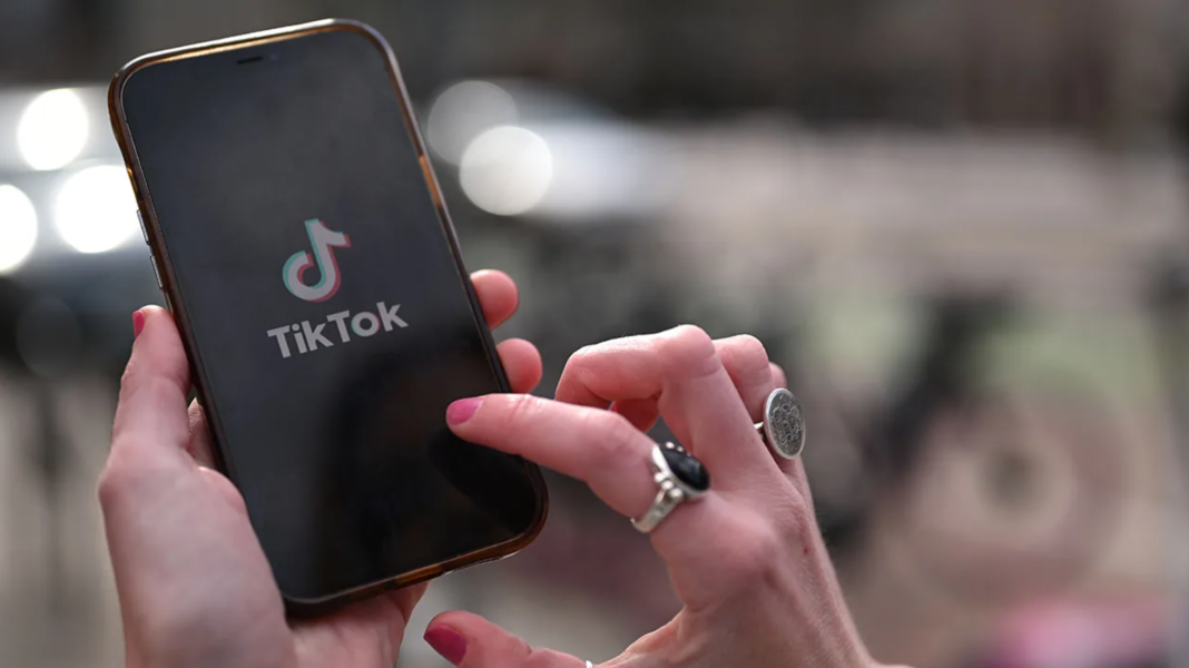 TikTok fait le ménage : ton feed, tes règles
