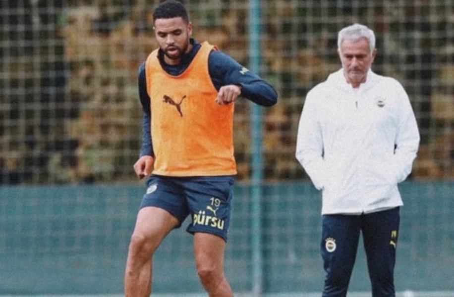 Youssef En-Nesyri reste à Fenerbahçe grâce à l’intervention décisive de José Mourinho