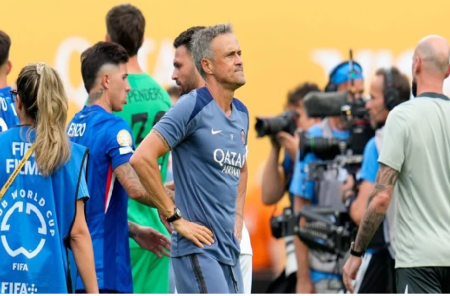 Nasser Al-Khelaïfi prend la défense de Luis Enrique : "Il mérite le respect"