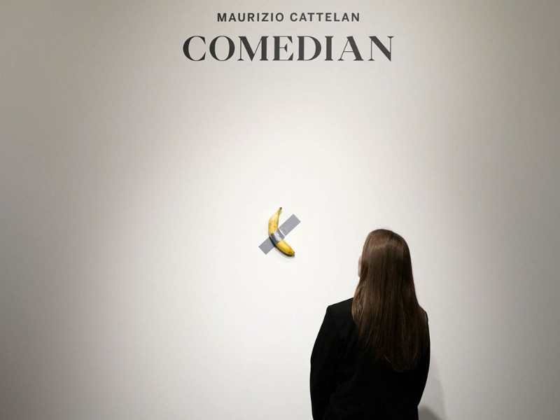 Un visiteur mange la banane estimée à plus de 6 millions de dollars au Centre Pompidou