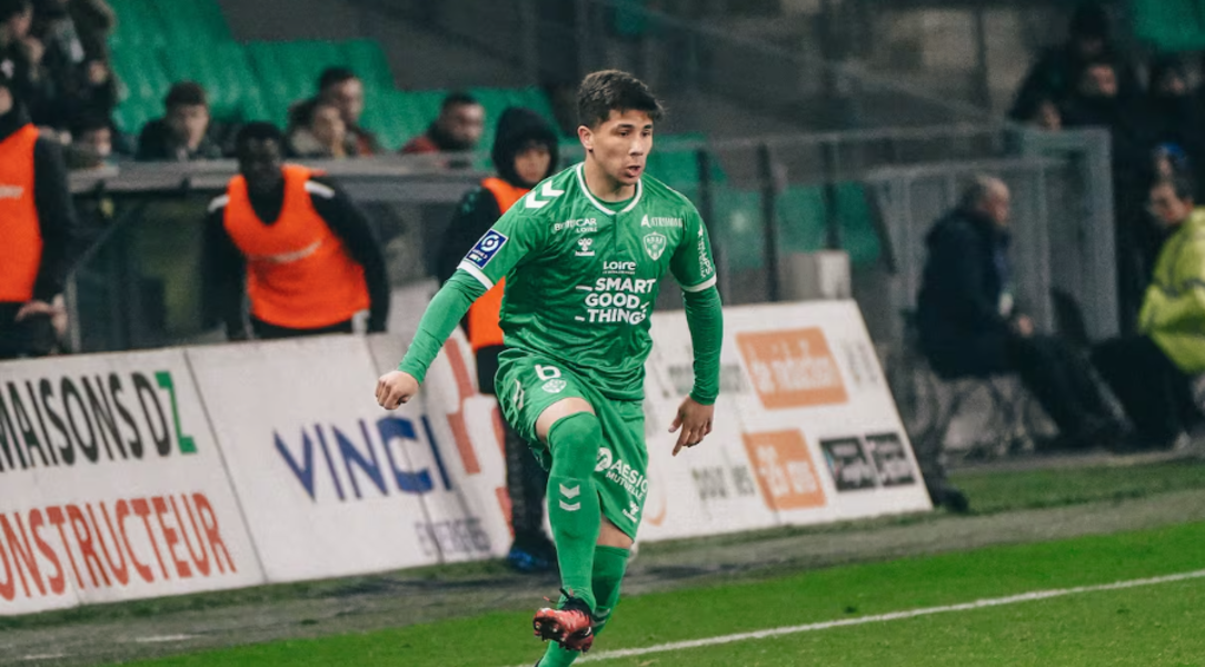Benjamin Bouchouari, international marocain de Saint-Étienne, proche de signer à Trabzonspor