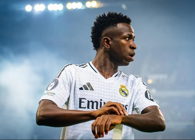 Real Madrid : Haaland en ligne de mire si Vinicius Jr venait à partir