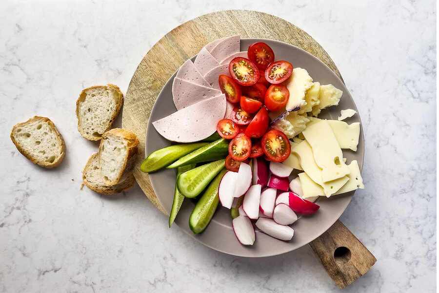 Girl dinner : le dîner désorganisé qui fait du bien au moral (et à la flemme)