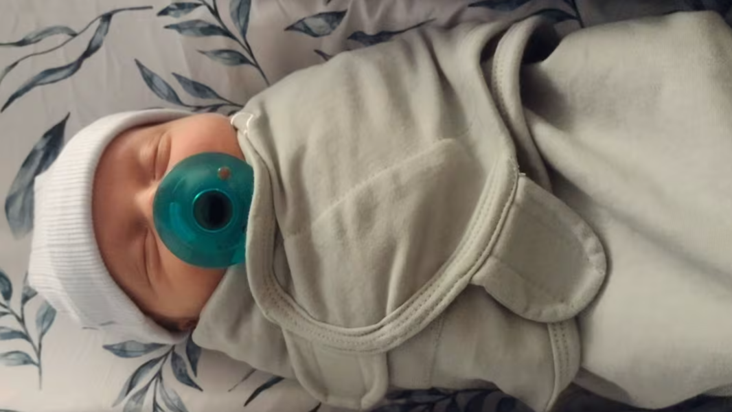 Le bébé venu du passé : un embryon congelé depuis 30 ans donne enfin la vie !