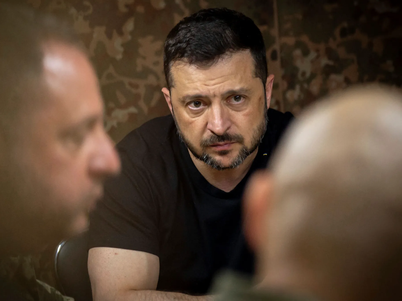 Une rencontre constructive pour la paix et des inquiétudes infondées de l'Ukraine