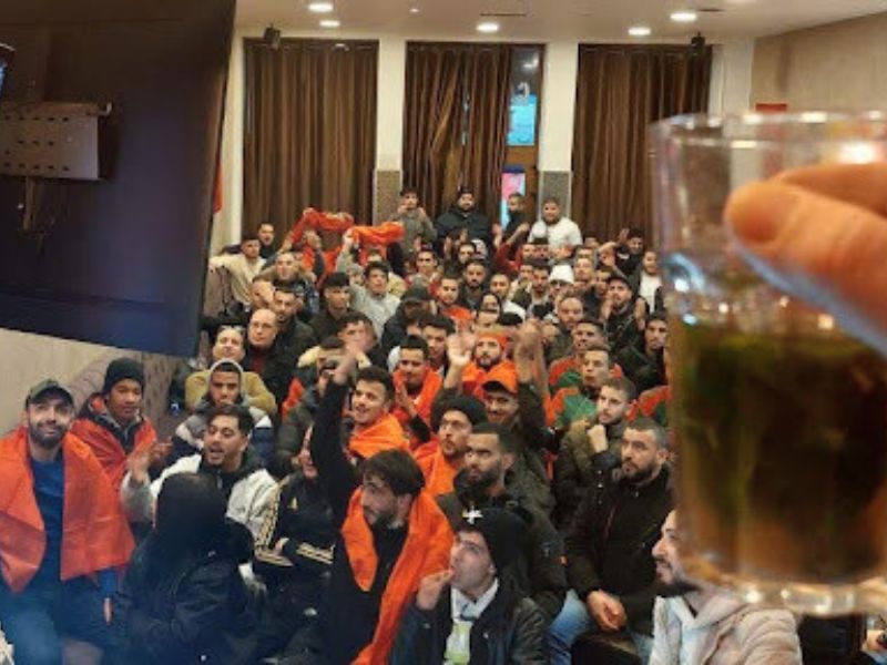 Stade Mohamed Café : où l’entrée coûte un café noir