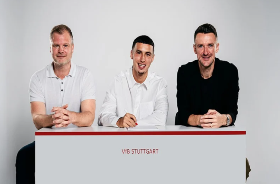 Bilal El Khannouss rejoint le VfB Stuttgart en prêt pour une saison en provenance de Leicester City
