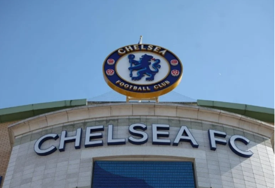 La FA accuse Chelsea de 74 infractions présumées liées aux paiements à des agents