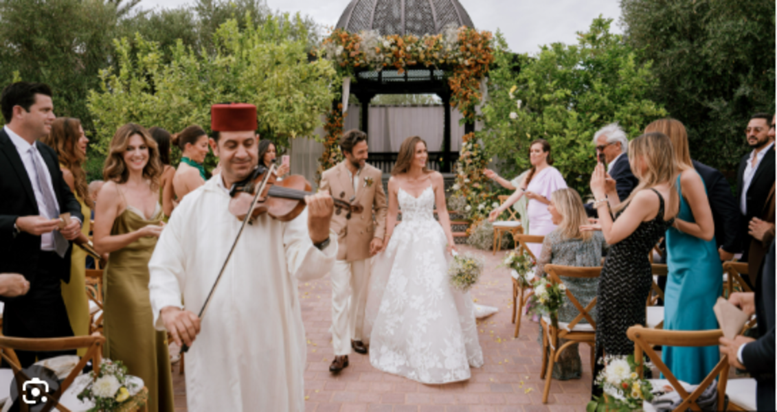 Mariages d’influenceurs : entre luxe sponsorisé et attentes irréalistes