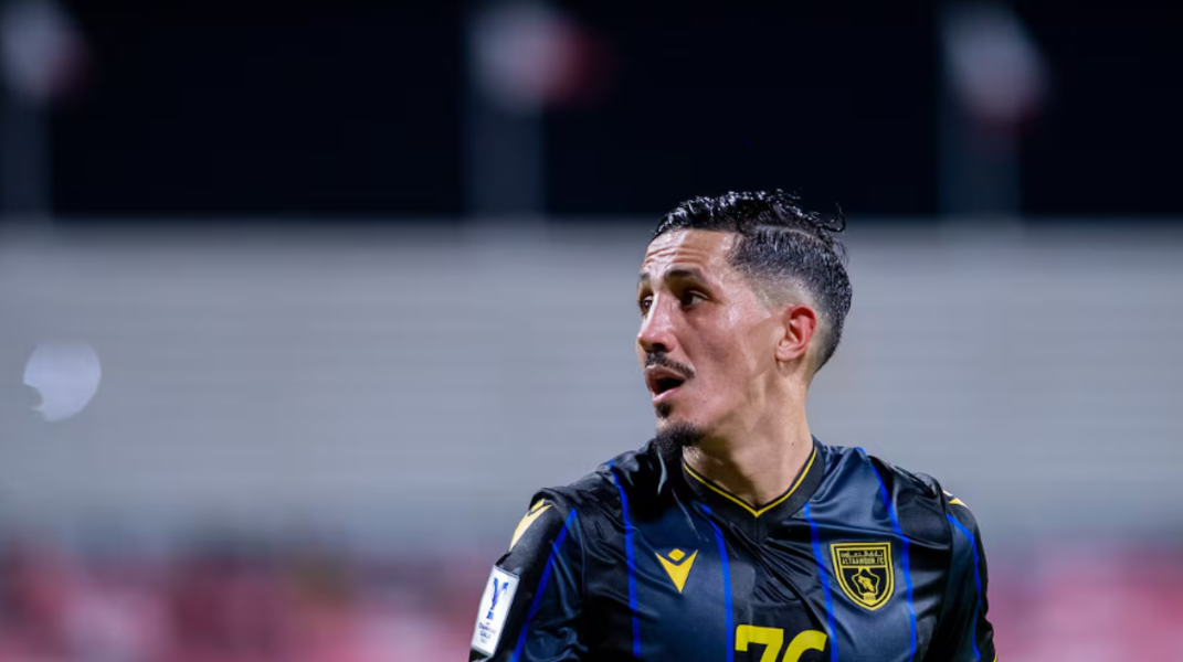 Fayçal Fajr signe à Al-Jubail pour une saison