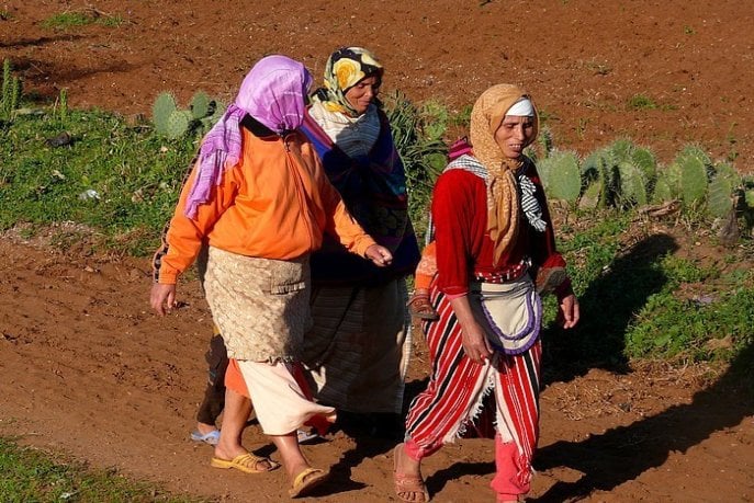 Une route n’assure pas l’activité économique si elle n’est pas reliée à des chaînes de valeur locales. Une loi reste sans effet si elle n’est pas appliquée. Certes, le Maroc a beaucoup accompli. Mais ce n’est pas suffisant. L’enjeu n’est plus de faire plus, mais de faire mieux.