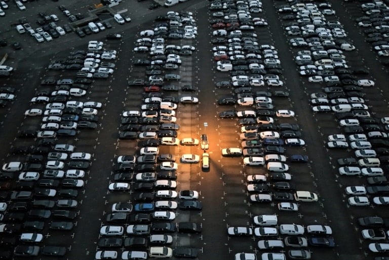 Fusionner ou coopérer ? L’Allemagne automobile face au test de réalité..