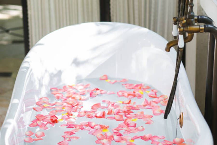 Du Moyen Âge à votre salle de bain : le geste cocooning qui change tout