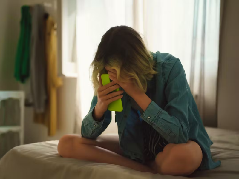 Plus d’un million d’utilisateurs de ChatGPT expriment des pensées suicidaires