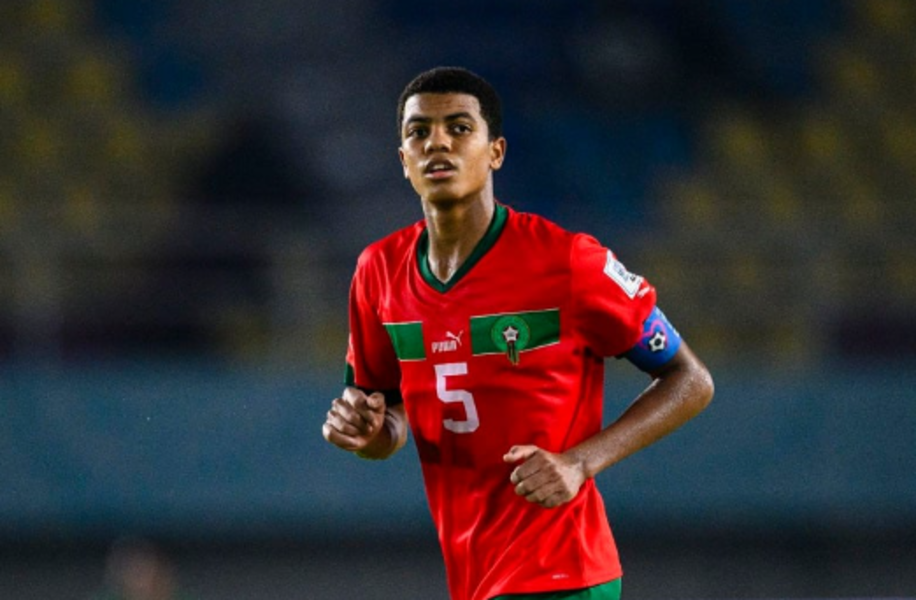 Abdelhamid Aït Boudlal rappelé en sélection nationale pour remplacer Nayef Aguerd