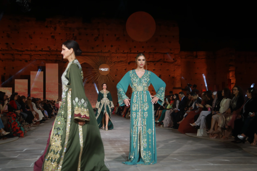 Taza prend la pose : la Fashion Week qui réveille le patrimoine