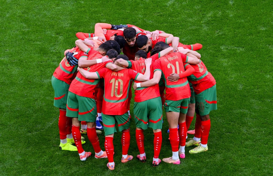 CAN 2025 : Regragui dévoile le onze du Maroc pour le quart face au Cameroun