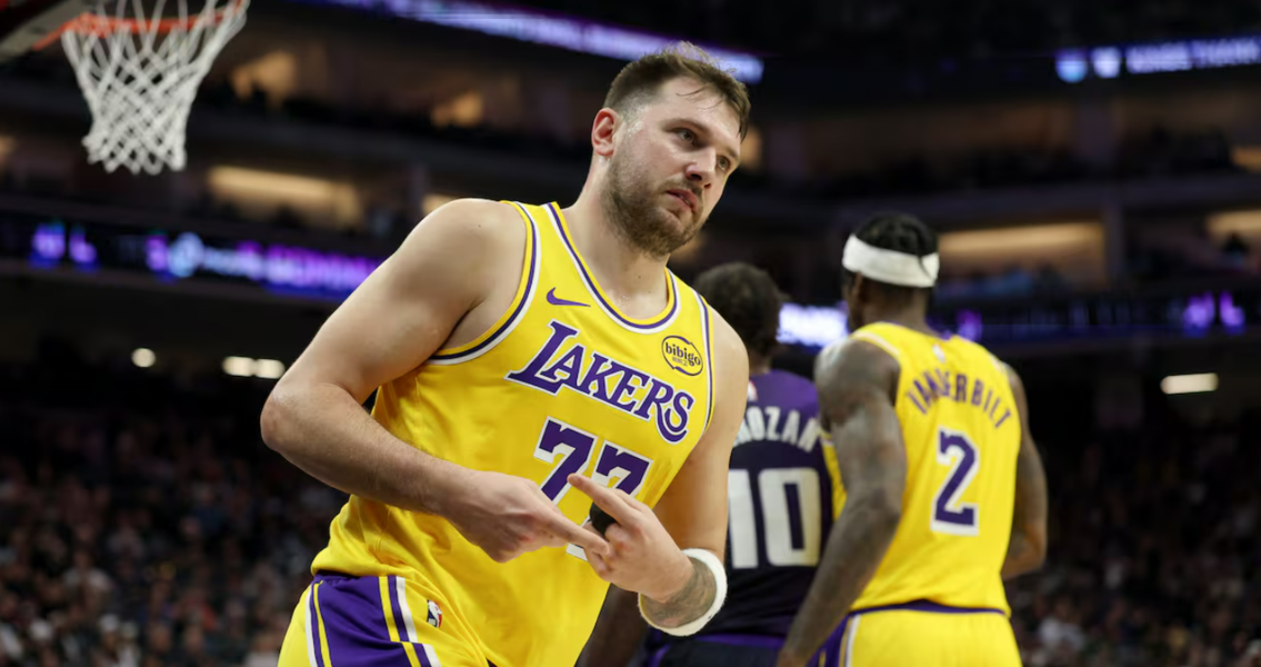 NBA : les Lakers dominés à Sacramento, les Pacers et Sixers se relancent