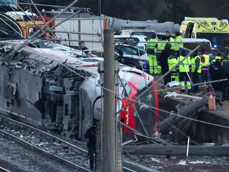 Espagne : collision meurtrière entre deux trains à grande vitesse, au moins 40 morts