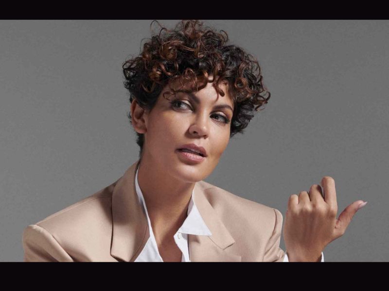 Nawell Madani à Rabat: appel au boycott et controverse avant son spectacle au Théâtre Mohammed V