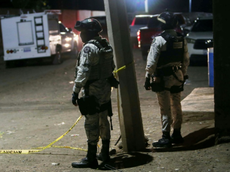 Mexique : une attaque armée endeuille un terrain de football, au moins 11 morts