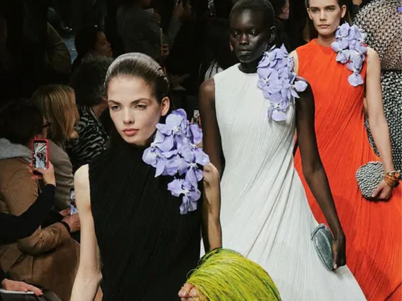 Jonathan Anderson redéfinit la Haute Couture chez Dior