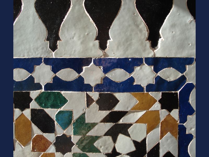Face à l’UNESCO: défendre le zellige comme art marocain né dans les grandes médinas