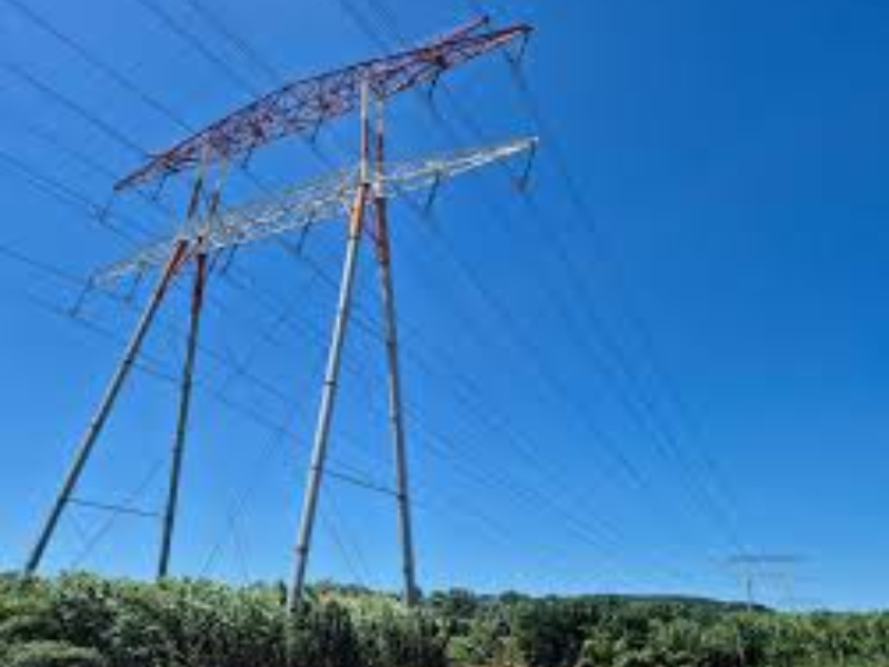 Sud-Centre : Topographie des lignes UHT en cours