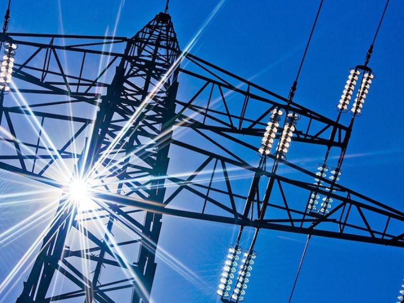 937 villages électrifiés : le Maroc dépasse ses ambitions rurales