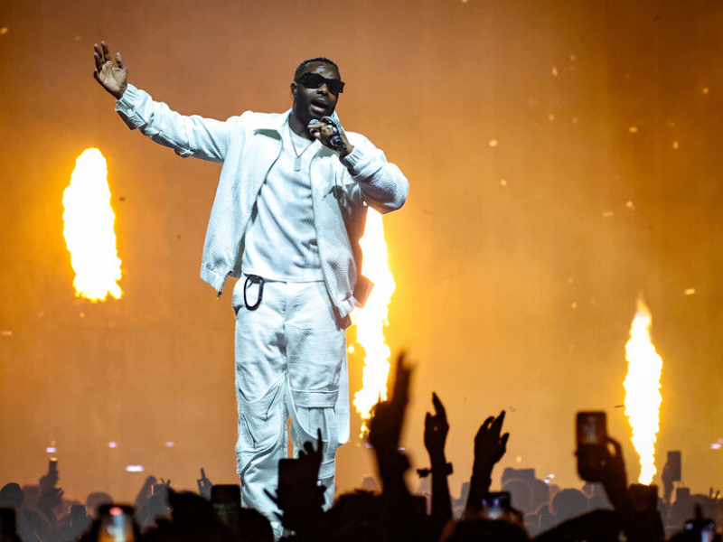 Gims placé en garde à vue en France dans une enquête pour blanchiment