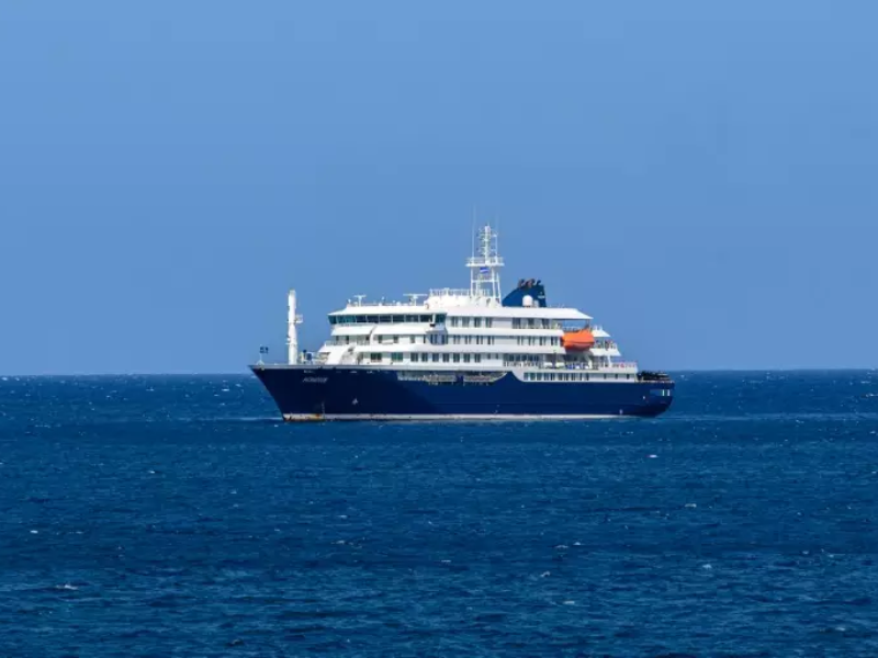 Croisière sous tension : trois passagers évacués pour suspicion d’hantavirus