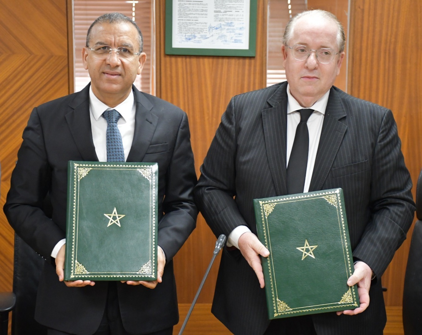 ​Al Barid Bank et la Holding Al Omrane s’allient pour renforcer l’accès au logement et l’inclusion sociale
