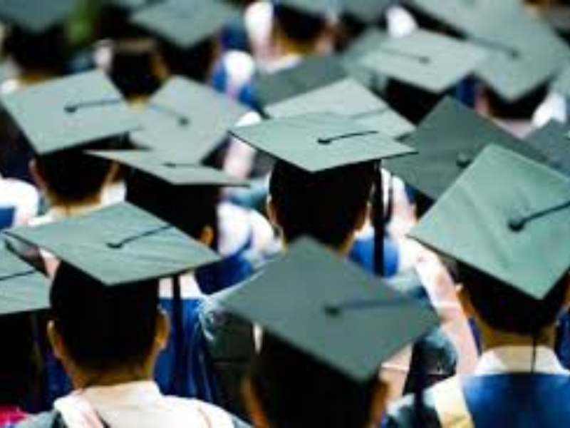 Trop de diplômes, pas assez de compétences : Le vrai malaise de l’école marocaine