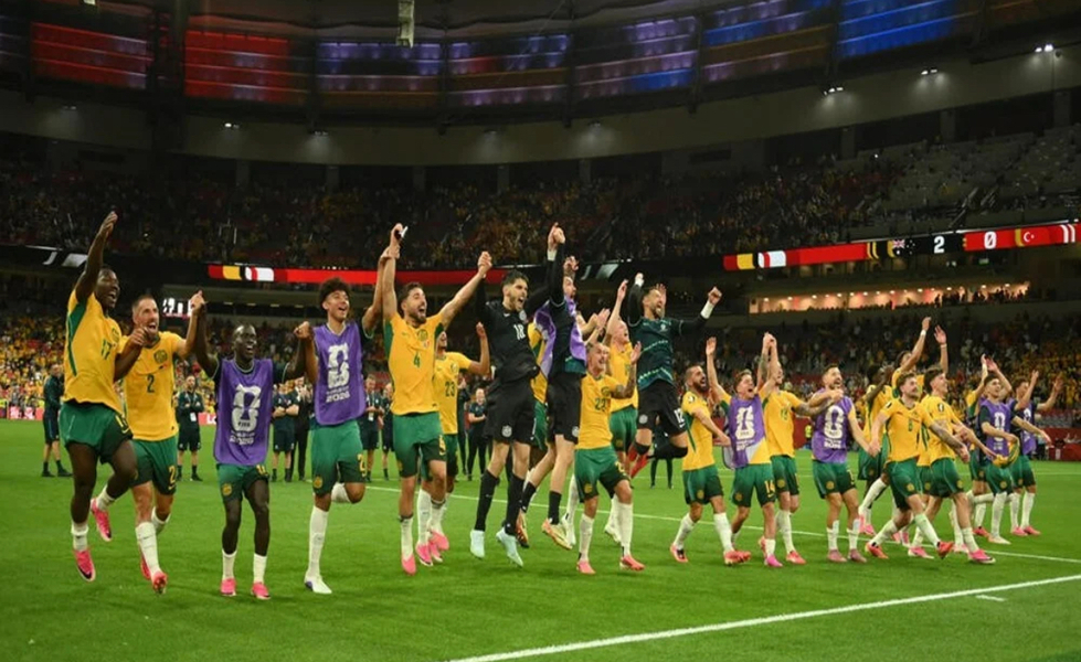Mondial 2026 : l’Australie domine la Turquie et réussit son entrée dans le groupe D