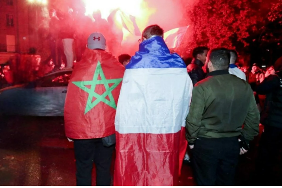 Maroc-France : le match qui ravive le débat sur la double appartenance des MRE