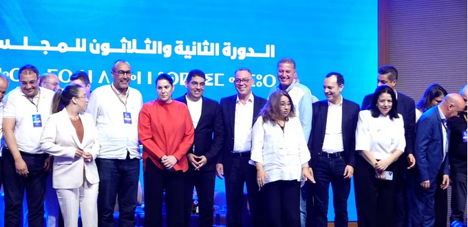 Fouzi Lekjaâ, notable et corvéable