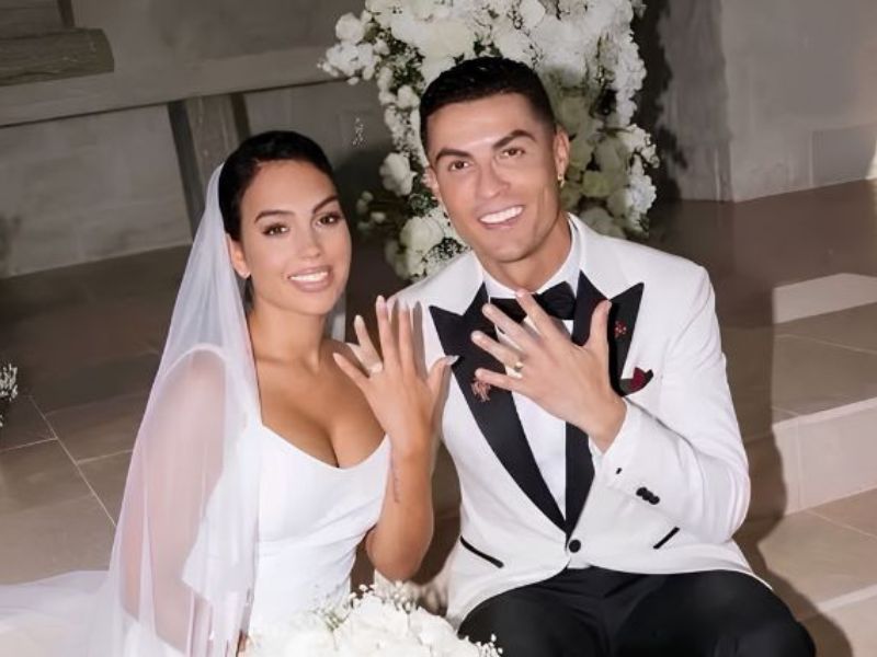 Cristiano Ronaldo et Georgina célèbrent leur mariage en privé