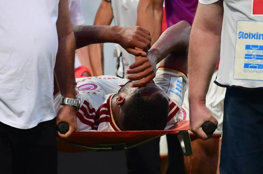 Ayoub El Kaabi opéré avec succès après sa grave blessure