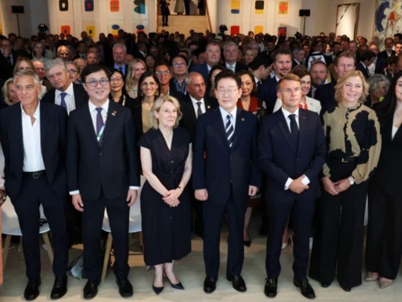 Le Maroc devient membre fondateur de l’Alliance Lumière lors du Sommet Lumière en France