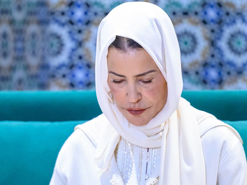 SAR la Princesse Lalla Meryem préside une veillée religieuse en commémoration du 28e anniversaire de la disparition de Feu SM le Roi Hassan II