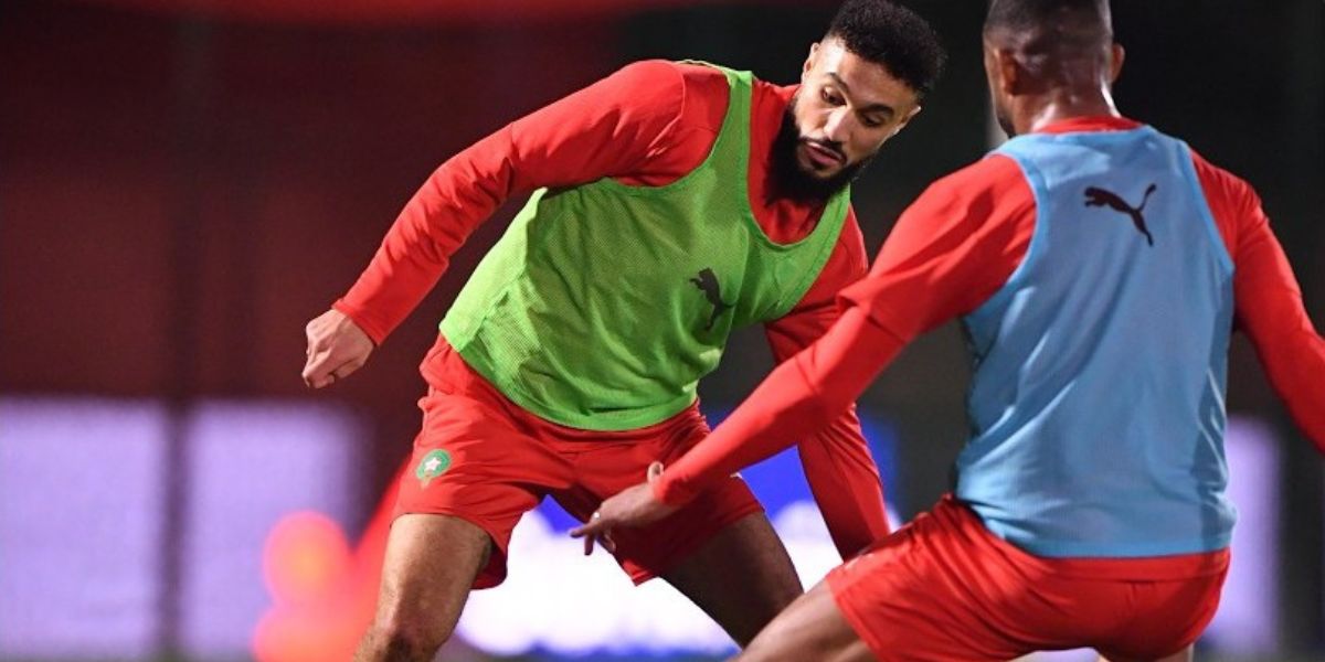 Noussair Mazraoui quitte le rassemblement après sa blessure