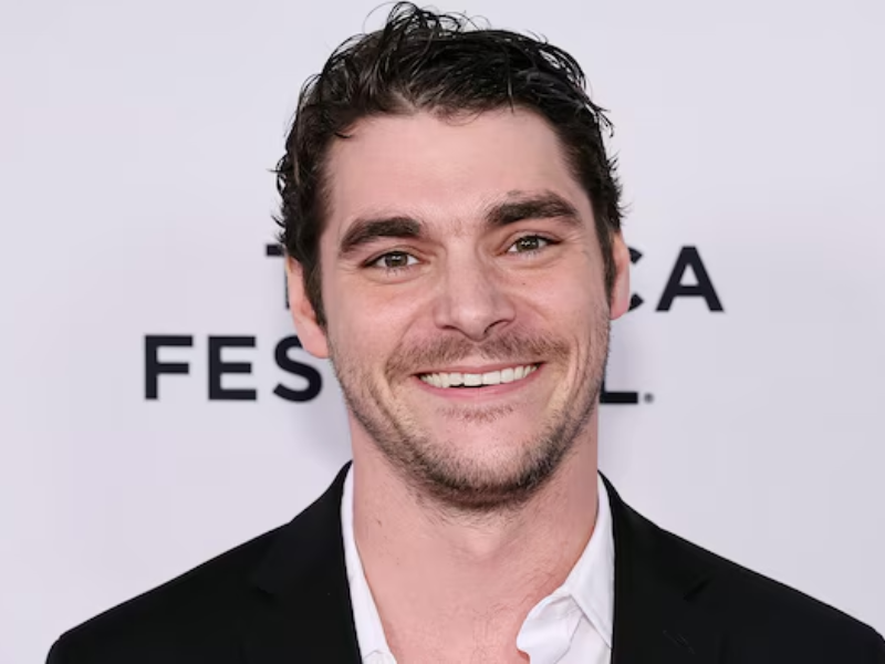L’acteur de Walter Jr s’éteint, Hollywood lui rend hommage
