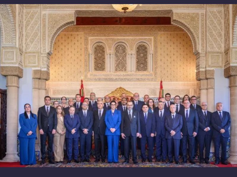 SM le Roi préside la cérémonie de nomination des membres du nouveau Gouvernement