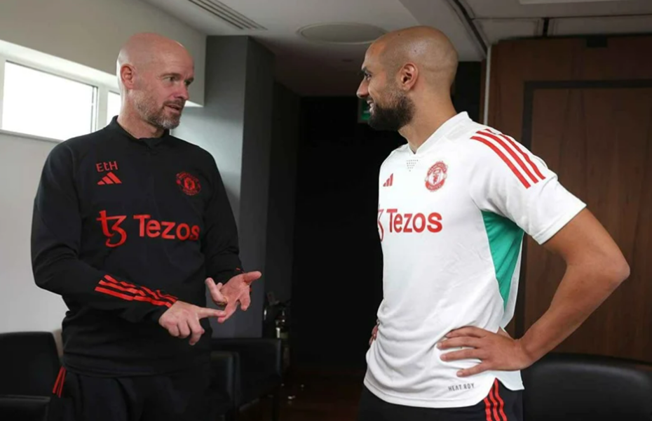 Erik ten Hag regrette le départ de Sofyan Amrabat de Manchester United