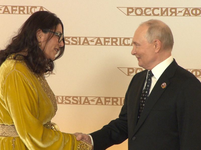 Fatima Ezzahra El Mansouri reçue par Vladimir Poutine au Kremlin