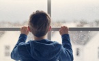 Québec : un père non vacciné perd temporairement le droit de voir son enfant