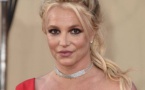 Britney spears est en train d'écrire ses mémoires